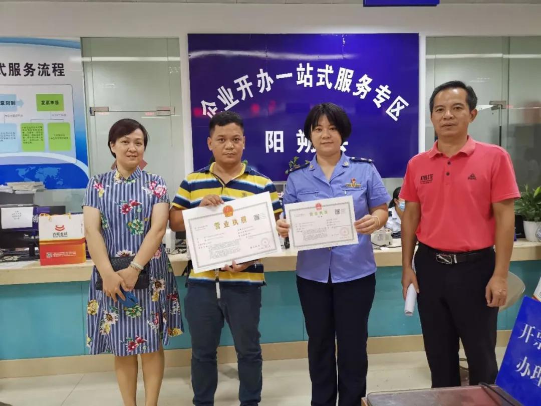 收入存保姆账户被花关于收入存保姆账户被花的问题探讨